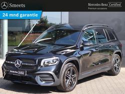 Zwart, metallic lak Gebruikt 2021 Mercedes GLB200 AMG line SUV | € 44.444 (Eerlijke prijs)