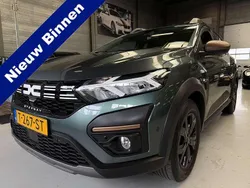 Groen Gebruikt 2023 Dacia Sandero Extreme Hatchback | € 18.750 (Eerlijke prijs)