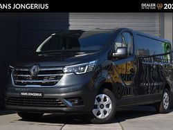Gris cométe (grijs mica) Gebruikt 2024 Renault Trafic Van | € 31.384 (Goede deal)