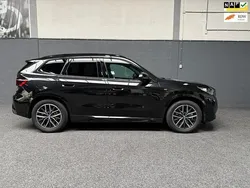 Zwart Gebruikt 2023 BMW iX1 M Sport SUV | € 39.950 (Super prijs)