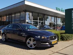Blauw Gebruikt 2018 Jaguar XE R-Sport Sedan | € 19.900 (Duur)