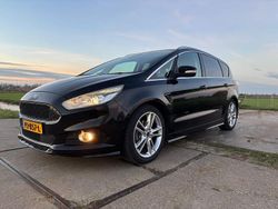Zwart (metallic) Gebruikt 2016 Ford S-MAX Sport MPV | € 10.500 (Super prijs)
