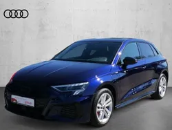 Blauw Gebruikt 2022 Audi A3 Sportback e-tron S-Line Sedan | € 36.900