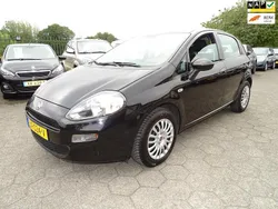 Zwart Gebruikt 2016 Fiat Punto Pop Hatchback | € 5.600 (Eerlijke prijs)