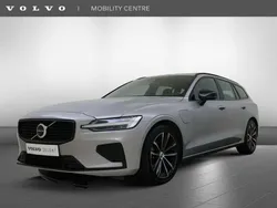 Grijs, metallic lak Gebruikt 2024 Volvo V60 Plus Stationwagen | € 47.935 (Eerlijke prijs)