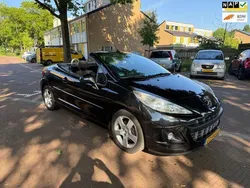 Zwart, metallic lak Gebruikt 2010 Peugeot 207 CC Cabriolet | € 3.499 (Goede deal)
