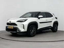 Wit Gebruikt 2022 Toyota Yaris Cross Limited SUV | € 28.945 (Eerlijke prijs)