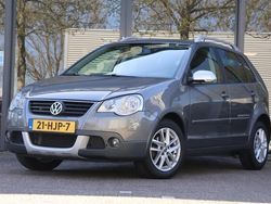Grijs Gebruikt 2009 VW Polo Cross Hatchback | € 5.995 (Eerlijke prijs)