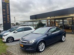 Grijs Gebruikt 2006 Opel Astra Cabriolet Cosmo Cabriolet | € 2.750 (Eerlijke prijs)