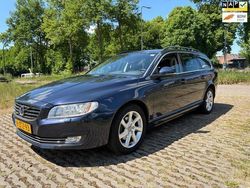 Blauw Gebruikt 2015 Volvo V70 Stationwagen | € 14.700 (Eerlijke prijs)
