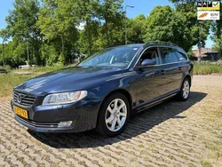 Blauw Gebruikt 2015 Volvo V70 Stationwagen | € 15.900 (Iets duurder)