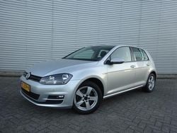 Grijs Gebruikt 2016 VW Golf Sportsvan Highline MPV | € 11.250 (Goede deal)