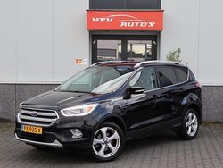Zwart Gebruikt 2017 Ford Kuga Titanium SUV | € 12.450 (Super prijs)