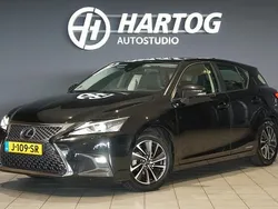 Zwart Gebruikt 2018 Lexus CT200h Luxury Line Hatchback | € 16.880 (Eerlijke prijs)