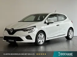 Wit Gebruikt 2021 Renault Clio V Zen Hatchback | € 18.250 (Goede deal)