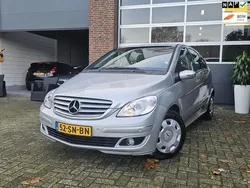 Grijs Gebruikt 2006 Mercedes B170 MPV | € 6.695 (Eerlijke prijs)