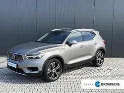 Grijs Gebruikt 2021 Volvo XC40 Inscription SUV | € 35.940 (Eerlijke prijs)