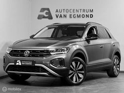 Grijs Gebruikt 2025 VW T-Roc SUV | € 33.999 (Eerlijke prijs)