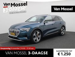 Blauw (metallic) Gebruikt 2020 Audi e-tron SUV | € 31.400 (Eerlijke prijs)