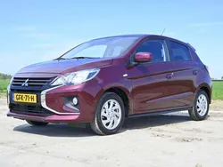 Rood Nieuw 2024 Mitsubishi Space Star Hatchback | € 18.250 (Eerlijke prijs)