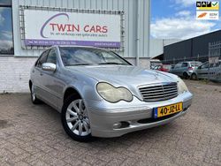 Grijs Gebruikt 2002 Mercedes C180 Elegance Sedan | € 1.995 (Eerlijke prijs)