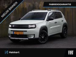 Groen Nieuw 2025 Fiat Grande Panda Icon Hatchback | € 26.495 (Goede deal)