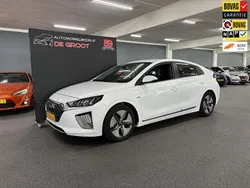 Wit Gebruikt 2020 Hyundai Ioniq Comfort Sedan | € 17.950 (Eerlijke prijs)