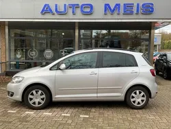 Grijs, metallic lak Gebruikt 2011 VW Golf Plus MPV | € 5.995 (Iets duurder)