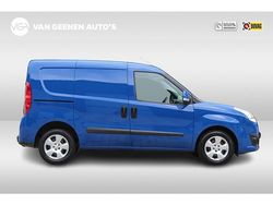 Blauw Gebruikt 2017 Opel Combo Sport MPV | € 7.950 (Duur)