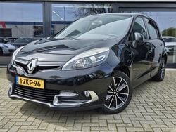 Zwart Gebruikt 2013 Renault Scénic III Bose Edition MPV | € 3.800 (Goede deal)