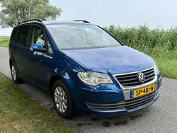 Blauw Gebruikt 2009 VW Touran Highline MPV | € 4.500 (Iets duurder)