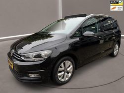 Zwart Gebruikt 2016 VW Touran MPV | € 13.950 (Eerlijke prijs)