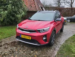 Rood Gebruikt 2020 Kia Stonic SUV | € 16.950 (Super prijs)