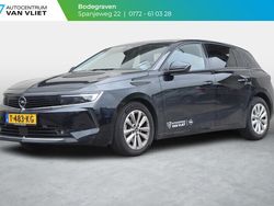 Zwart Gebruikt 2023 Opel Astra Edition Hatchback | € 25.899