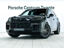 Zwart Nieuw 2025 Porsche Cayenne SUV | € 167.900 (Goede deal)