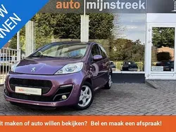 Paars Gebruikt 2013 Peugeot 107 Active Hatchback | € 5.900 (Goede deal)