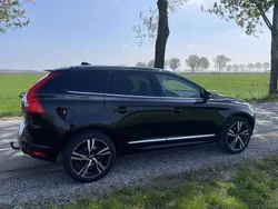 Zwart Gebruikt 2015 Volvo XC60 R-Design SUV | € 23.800 (Eerlijke prijs)