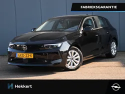 Zwart Gebruikt 2024 Opel Astra Edition Hatchback | € 28.995 (Duur)