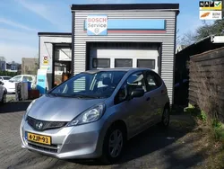 Grijs Gebruikt 2015 Honda Jazz Trend Hatchback | € 4.799