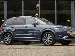 Blauw, metallic lak Gebruikt 2019 Volvo XC90 Inscription SUV | € 41.950 (Eerlijke prijs)