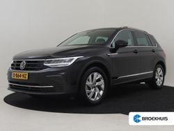 Zwart Gebruikt 2023 VW Tiguan Elegance SUV | € 35.895 (Super prijs)