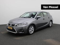 Grijs Gebruikt 2015 Lexus CT200h Luxury Line Hatchback | € 16.900 (Goede deal)