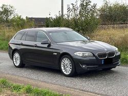 Grijs Gebruikt 2011 BMW 520 Executive Stationwagen | € 7.000 (Duur)