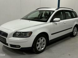 Wit Gebruikt 2004 Volvo V50 Kinetic Stationwagen | € 9.945