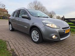 Grijs Gebruikt 2011 Renault Clio GrandTour Collection Stationwagen | € 2.699 (Eerlijke prijs)