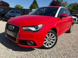 Rood Gebruikt 2012 Audi A1 Hatchback | € 8.990 (Iets duurder)