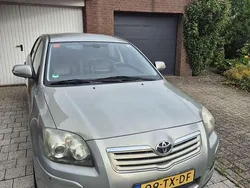 Beige Gebruikt 2007 Toyota Avensis Executive Sedan | € 4.999 (Eerlijke prijs)