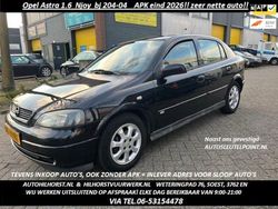 Zwart (metallic) Gebruikt 2004 Opel Astra Njoy Hatchback | € 1.899