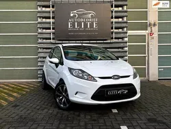 Wit, metallic lak Gebruikt 2009 Ford Fiesta Limited Hatchback | € 4.250 (Iets duurder)