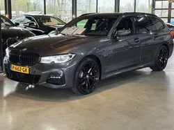 Grijs Gebruikt 2022 BMW 320e M Sport Stationwagen | € 27.440 (Iets duurder)